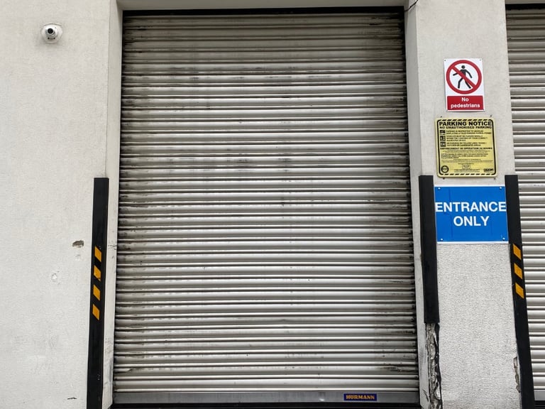 Long-term parking space for rent –  Canary Wharf