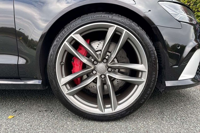  Audi RS6 4.0T FSI Quattro RS 6 5dr Tip Auto Estate Petrol Automatic
