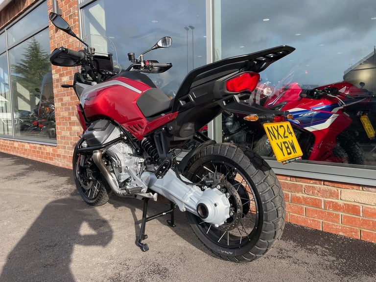 Moto Guzzi Stelvio V100