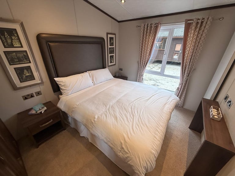 Huge 2 Bed Pemberton Twin Lodge - Resi Spec, Bath, Utility - Offsite Sale