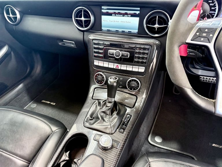 2015 15 MERCEDES-BENZ SLK 5.5 SLK55 V8 AMG CONVERTIBLE 2DR PETROL SPDS+7GT EURO 