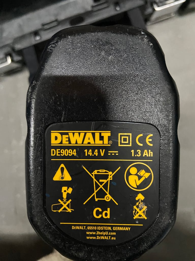 DeWalt DC728 14.4v Cordless Drill