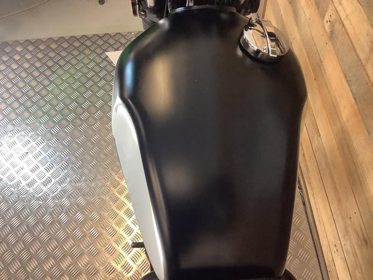 Mutt GT-SR 125