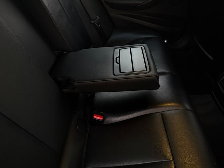 2015 BMW 3 Series 2.0 320d M Sport Saloon 4dr Diesel Auto xDrive Euro 6 (s/s)