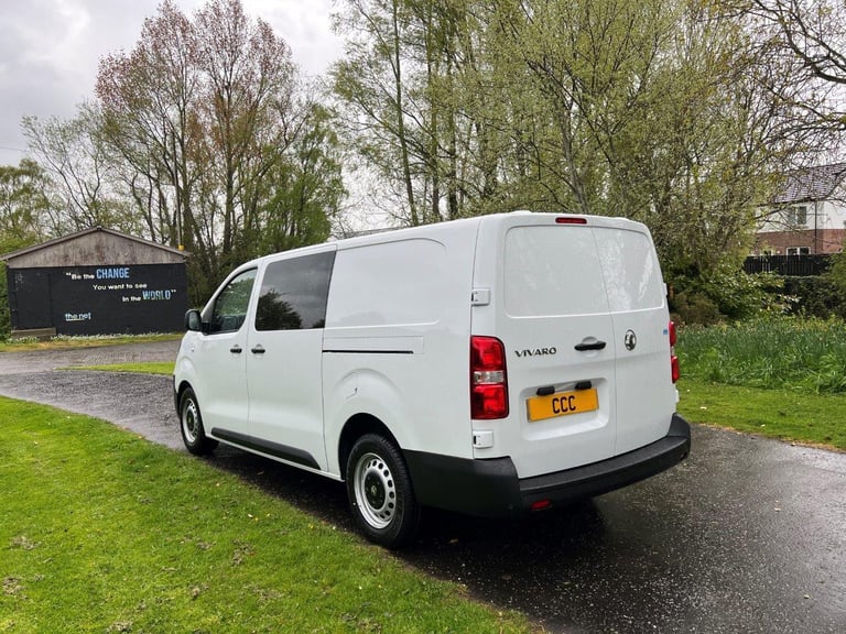 November 2024 Vauxhall Vivaro 2.0 3100 Prime XL Crew (145) Double Cab – 5 Seater