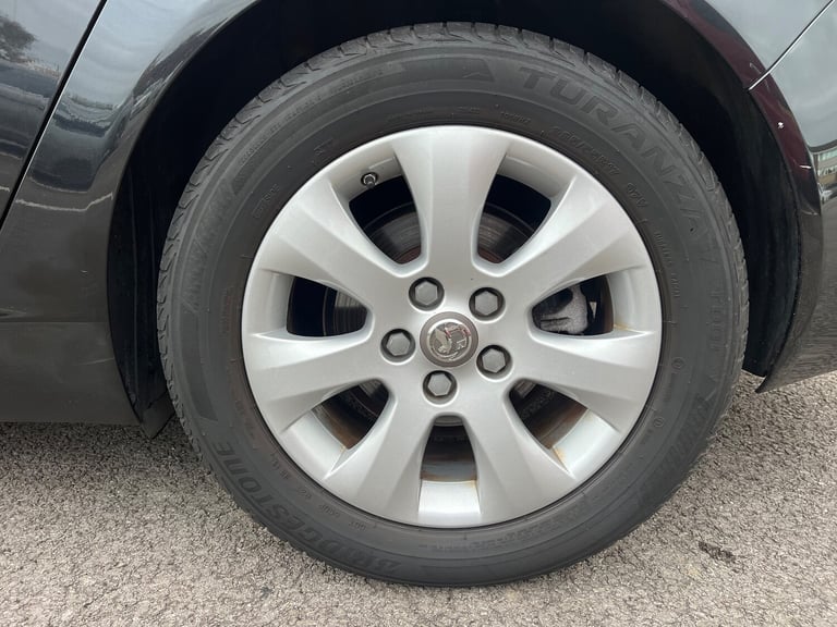 2016 Vauxhall Insignia 1.4i Turbo SRi Hatchback 5dr Petrol Manual Euro 6 (s/s)