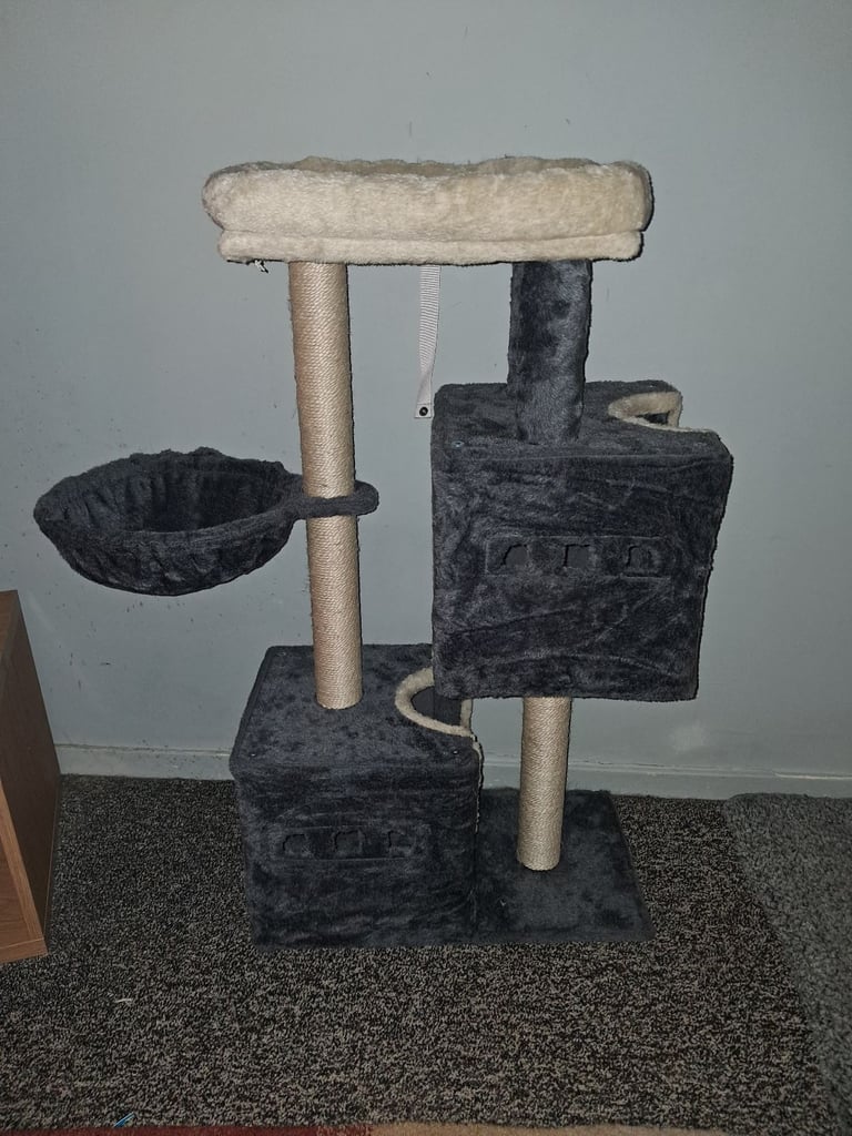 Cat tower