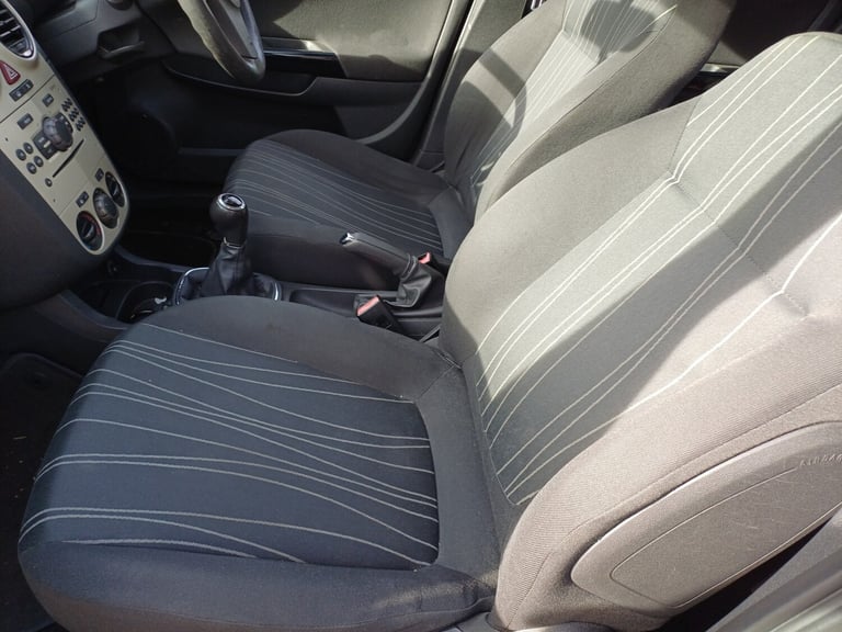 2007 Vauxhall Corsa 1.4i 16V Club 5dr [AC] HATCHBACK Petrol Manual