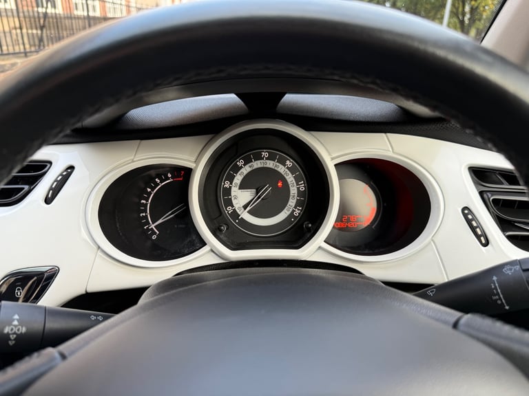 Citroen, C3, Hatchback, 2013, Manual, 1199 (cc), 5 doors