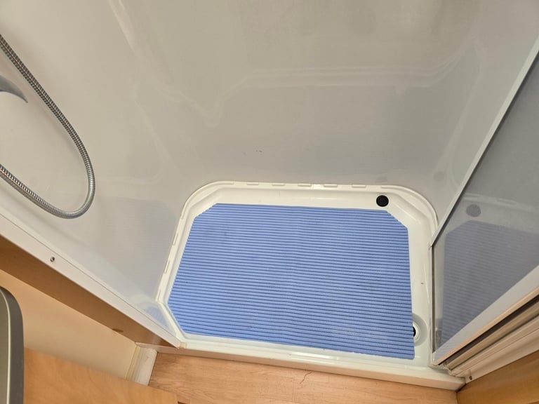 2011 Bailey Olympus 462 4 Berth Lightweight Caravan Motor Mover