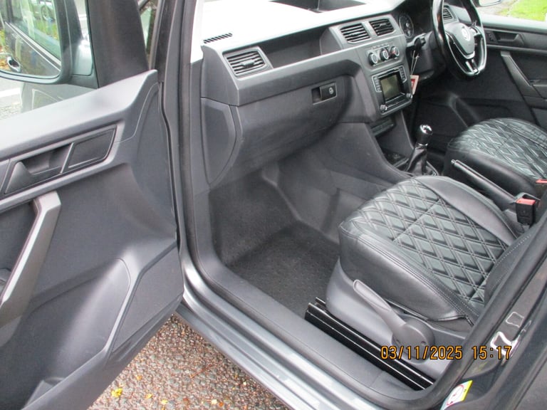 2017 Volkswagen Caddy 2.0 TDI BlueMotion Tech 102PS Highline Van PANEL VAN Diesel Manual