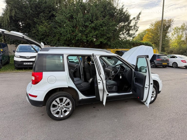 2015 Skoda Yeti 1.2 TSI SE L Outdoor DSG Euro 6 (s/s) 5dr HATCHBACK Petrol Automatic