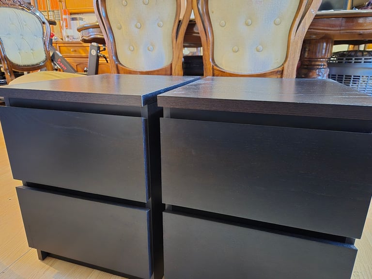 PAIR OF IKEA MALM CHEST OF DRAWERS 