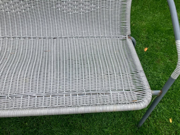Free Metal Garden Benches