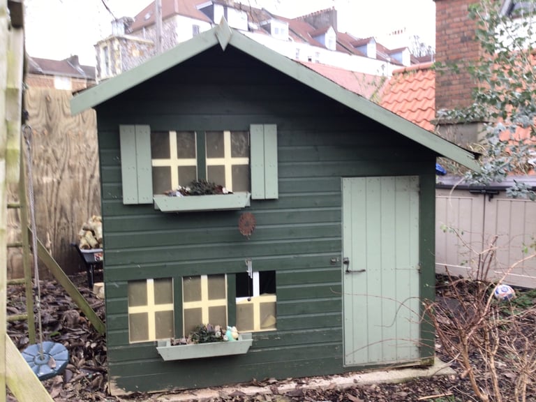 Gumtree wooden playhouse on sale