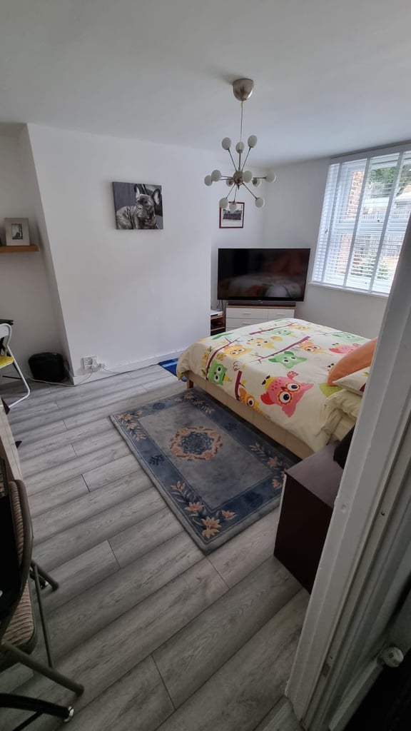 CRYSTAL PALACE TO SURREY