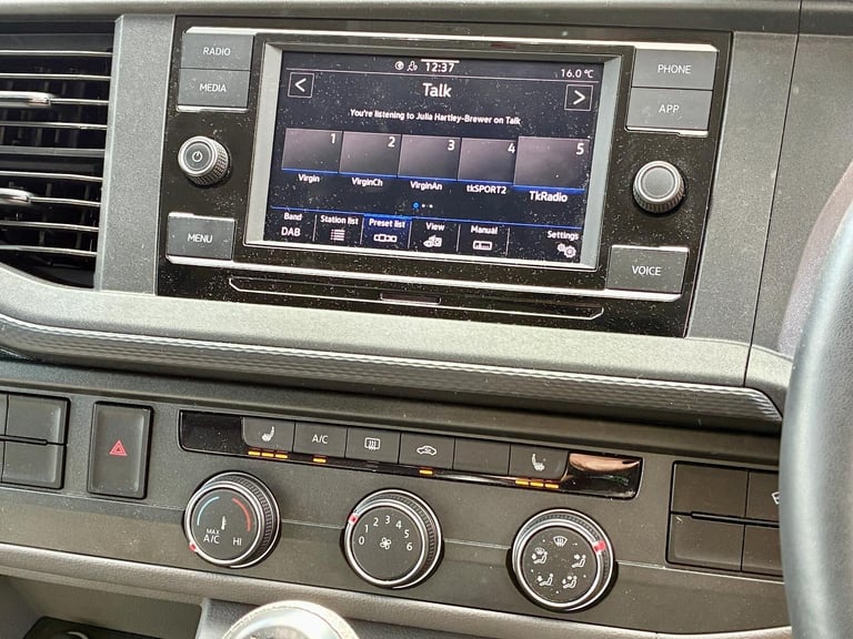 2023 VW Transporter Camper 2.0 TDI T28 Highline **Only 11,000 Miles - Day Van**