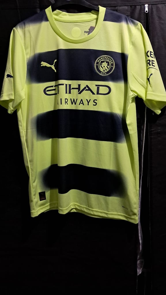 Manchester city 22/23 third shirt,