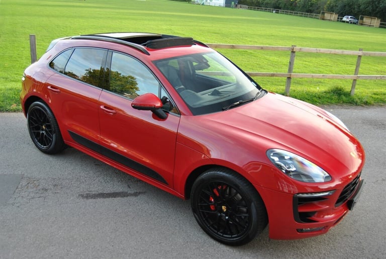image for 2017 Porsche Macan GTS 5dr PDK ESTATE PETROL Automatic
