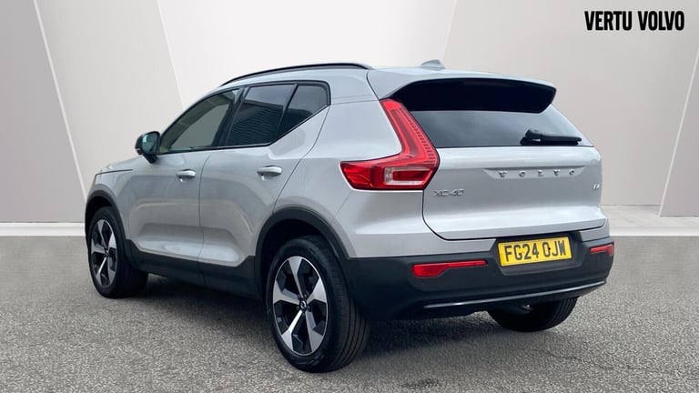 2024 Volvo XC40 2.0 B4P Plus Dark 5dr Auto Petrol Estate Estate Petrol Automatic