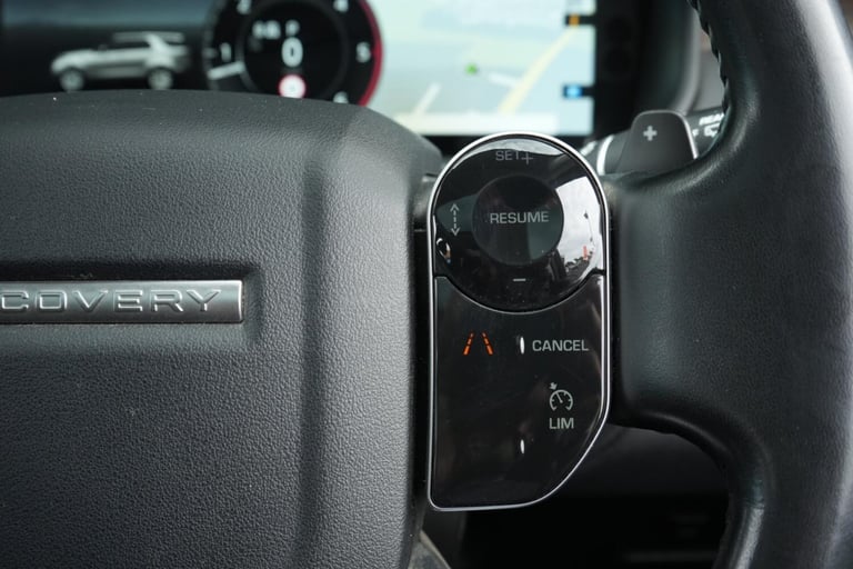2019 Land Rover Discovery 3.0 SD V6 HSE Auto 4WD Euro 6 (s/s) 5dr ESTATE Diesel Automatic