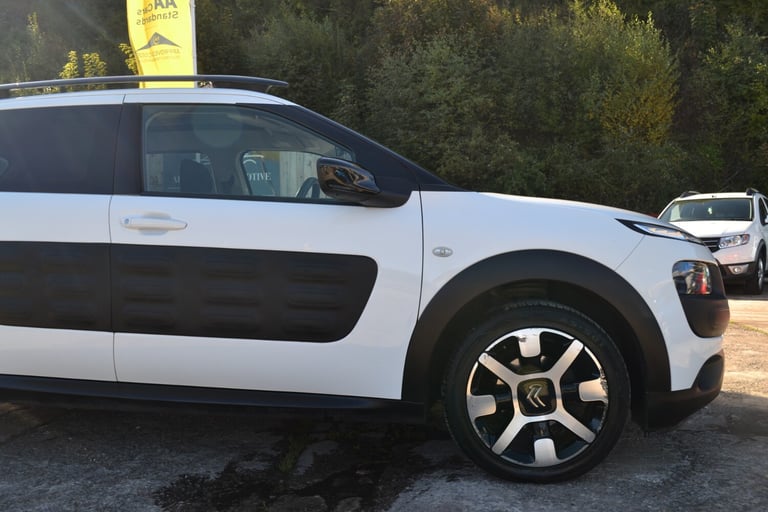 2015 Citroen C4 Cactus 1.2 PureTech [110] Flair 5dr HATCHBACK Petrol Manual
