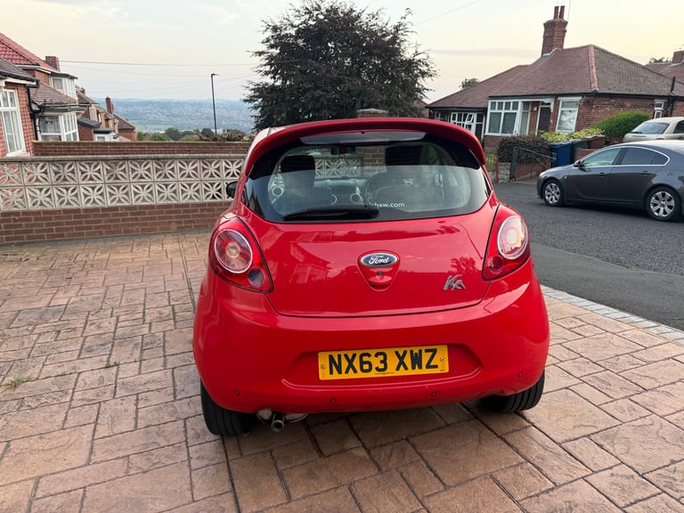 Ford, KA, Hatchback, 2013, Manual, 1242 (cc), 3 doors