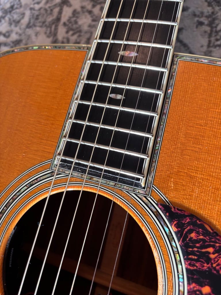 TRADES - Martin D42 (2002)