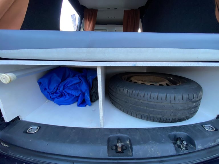 2016 Volkswagen Caddy DOUBLE BED—STOVE—AWNING—CRUISE PANEL VAN Diesel Manual