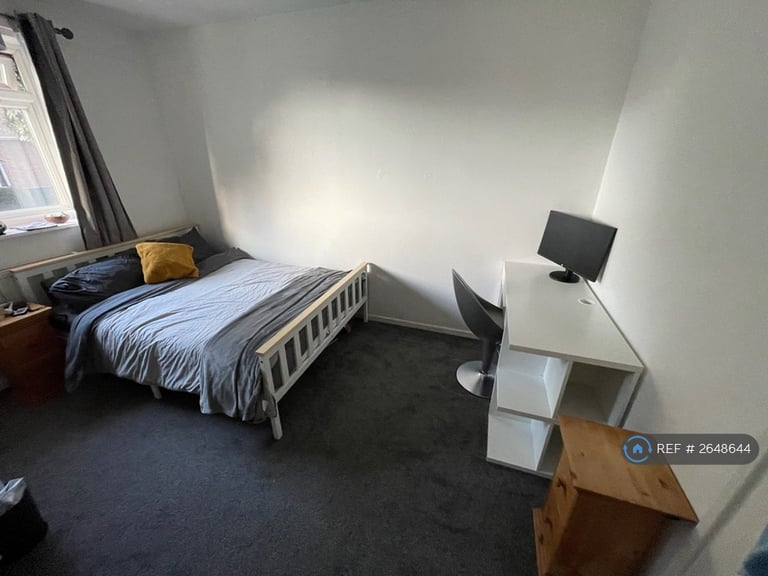 4 bedroom house in Cunningham Road, Norwich, NR5 (4 bed) (#2648644)