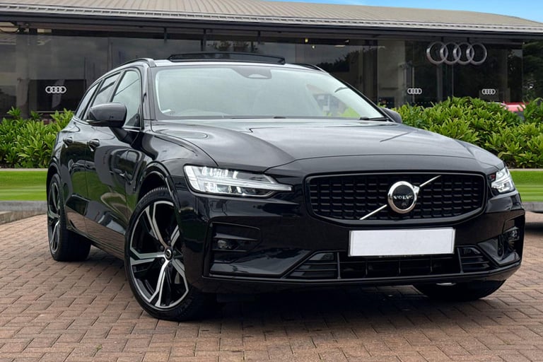 image for 2023 Volvo V60 2.0 B4 MHEV Ultimate DCT Auto Euro 6 (s/s) 5dr Estate PETROL Automatic