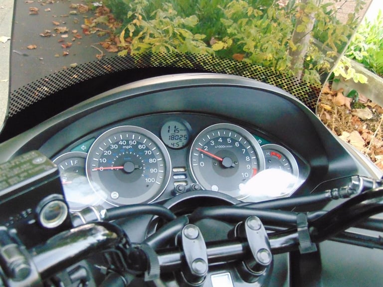 Honda NSS 300 A-D 2016 Forza 300cc Automatic Scooter low miles serviced new MOT 