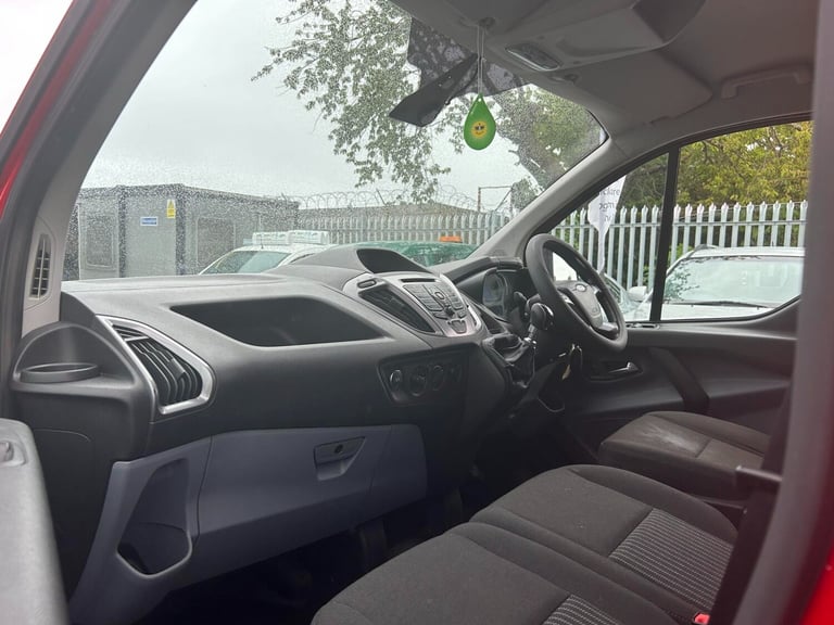 2014 Ford Transit Custom 2.2 TDCi 125ps Low Roof Trend Van PANEL VAN Diesel Manual