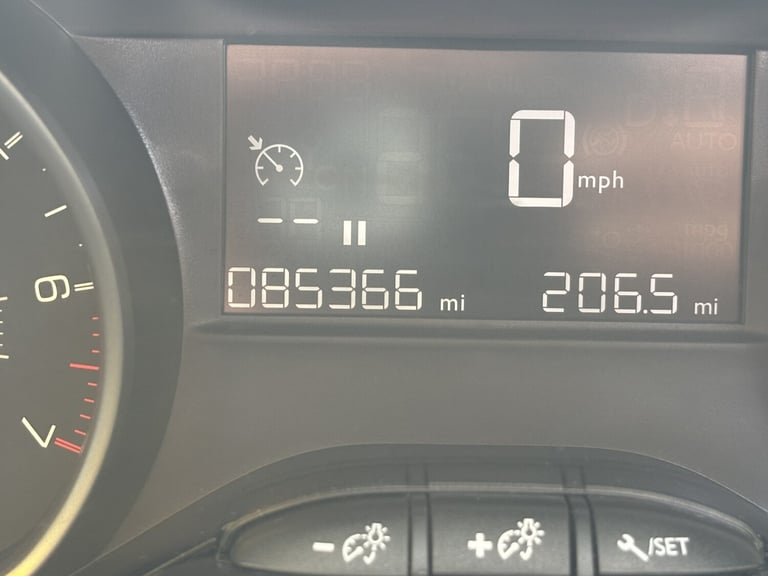 PEUGEOT 208 1.2 PureTech Active 2018