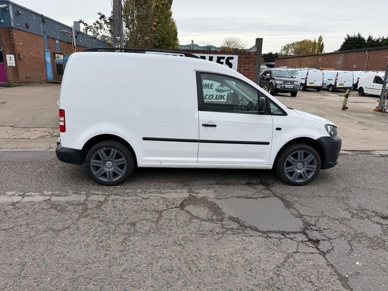 2014 J VOLKSWAGEN CADDY 1.6 TDI C20 STARTLINE PANEL VAN 4DR DIESEL MANUAL L1 H1