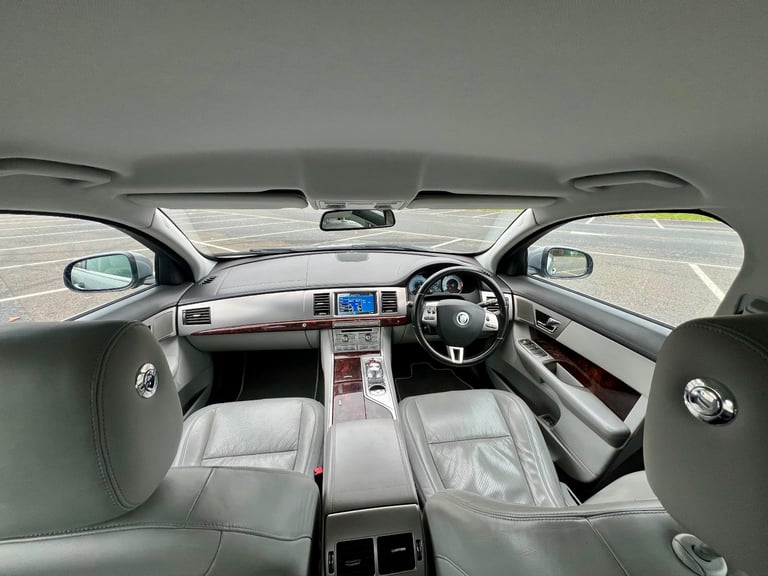 Jaguar, XF, Saloon, 2011, Other, 2993 (cc), 4 doors