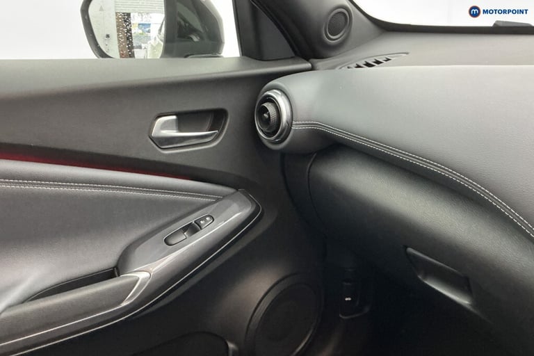 2021 Nissan Juke 1.0 DiG-T 114 Tekna 5dr SUV Petrol Manual