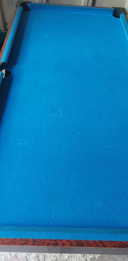 Pool felt Pool table