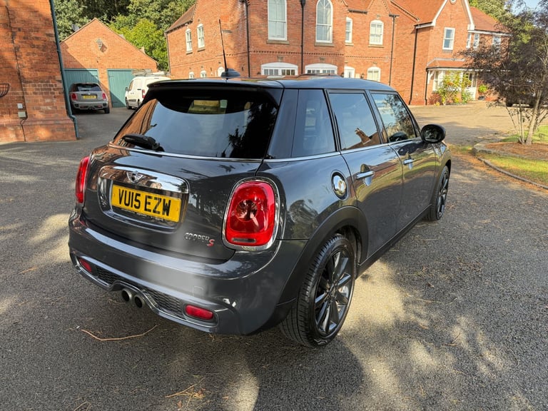 image for Mini Cooper S 2015. Low mileage 2.0 Manual. 4 door. ULEZ compliant 