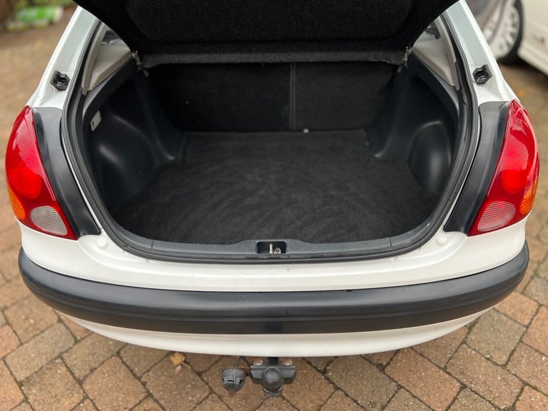 1997 Toyota Corolla 1.3 GS 5dr Auto HATCHBACK Petrol Automatic