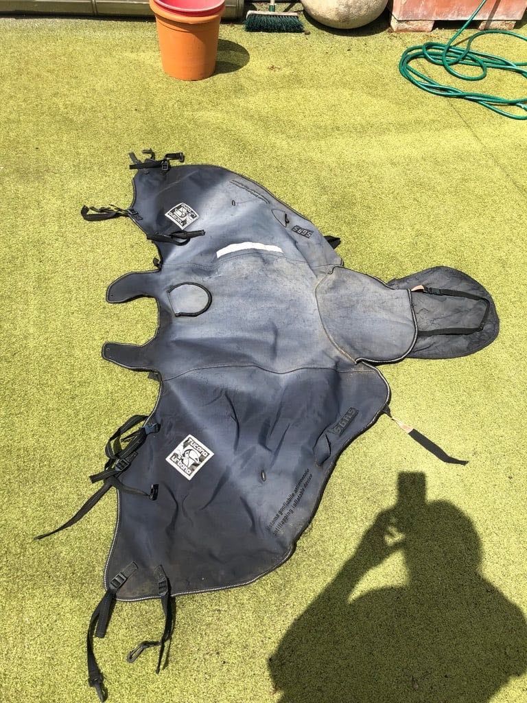Tucano Urbano Scooter Leg Cover