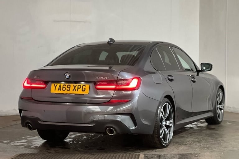 2019 69 BMW 3 SERIES 2.0 320I M SPORT SALOON 4DR PETROL AUTO XDRIVE EURO 6 (S/S)
