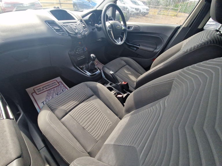 2015 Ford Fiesta 1.0T EcoBoost Zetec Euro 5 (s/s) 5dr Petrol