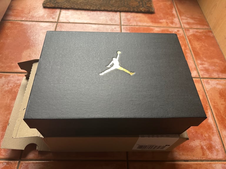 image for Nike Air Jordan Box