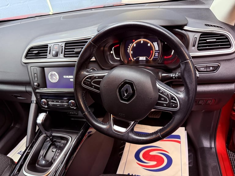 2017 Renault Kadjar 1.5 dCi Dynamique S Nav EDC Euro 6 (s/s) 5dr HATCHBACK Diesel Automatic