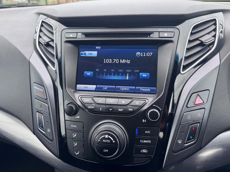 2013 Hyundai i40 1.7 CRDi Style Auto Euro 5 4dr SALOON Diesel Automatic