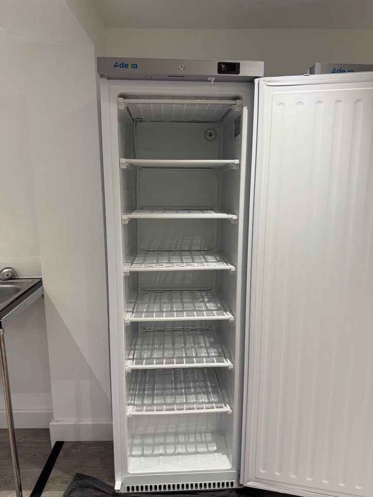 Adexa Commercial Catering upright Freezer 