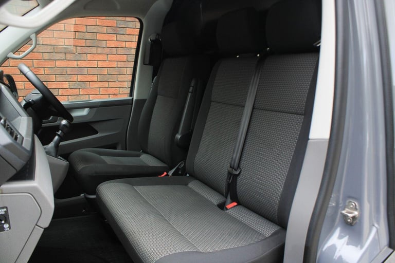 2024 Volkswagen Transporter 2.0 TDI T28 Highline FWD SWB Euro 6 (s/s) 5dr PANEL VAN Diesel Manual