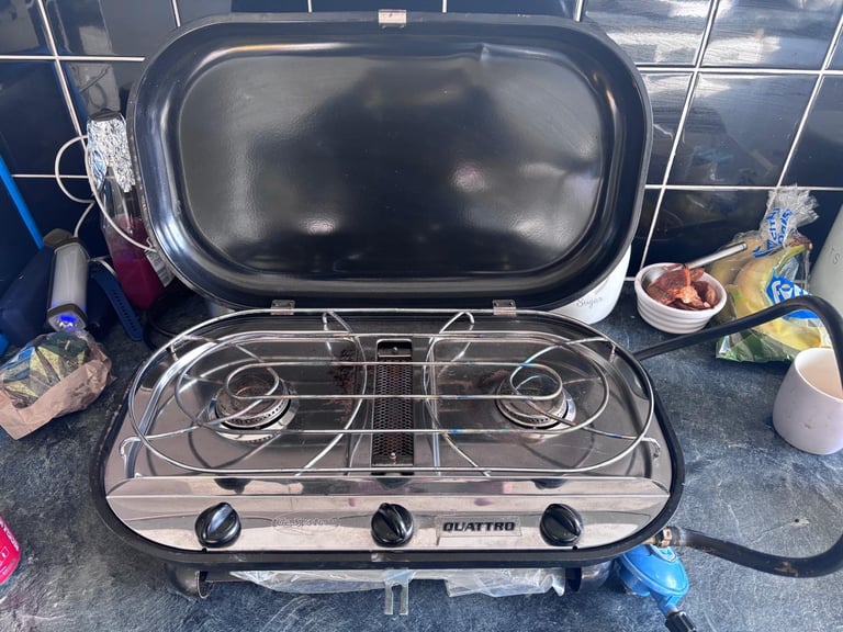 Double gas camping stove