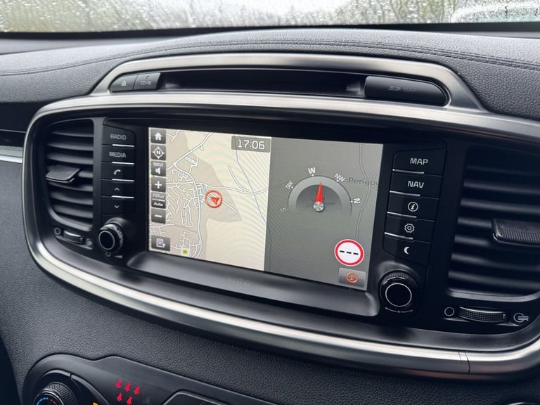 2017 Kia Sorento 2.2 CRDi KX-4 SUV 5dr Diesel Auto AWD Euro 6 (197 bhp) ESTATE Diesel Automatic